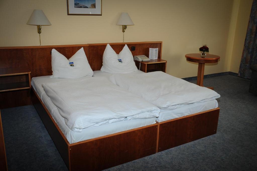 Hotel National Бад-Дюбен Номер фото